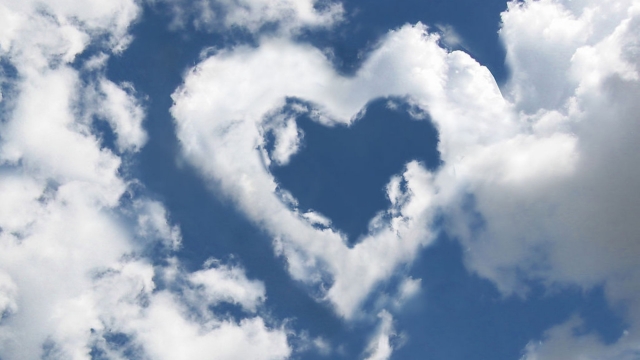 乒乓球台怎么滚动打孔的